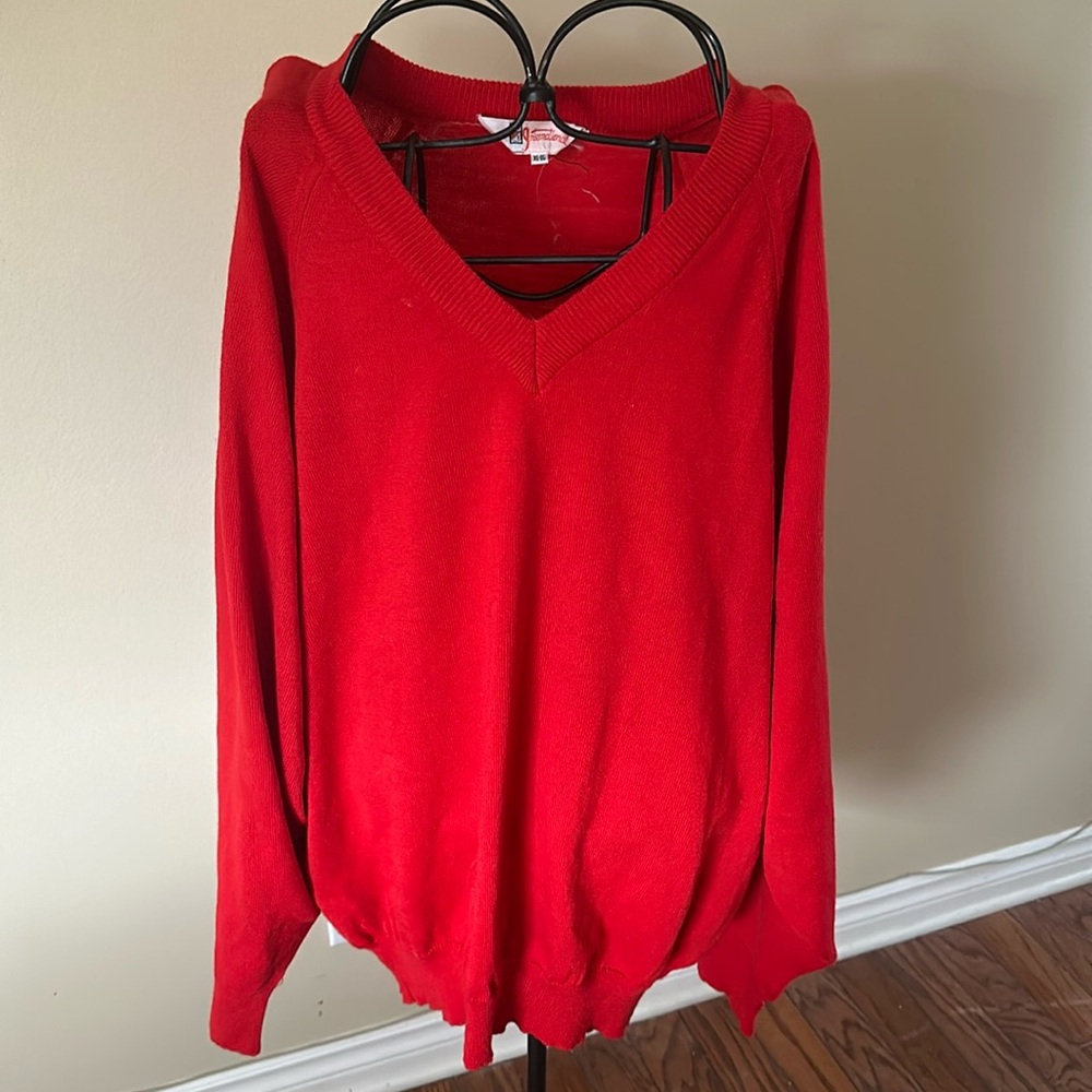 Vibrant red sweater,Vintage oversized XL,long sleeves with wider base